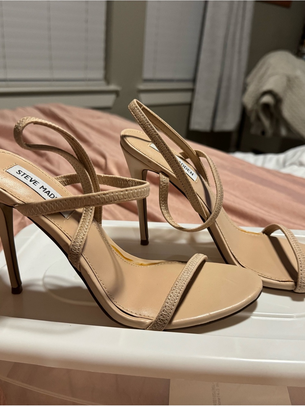 Steve Madden Beige Strappy Slingback Stilettos